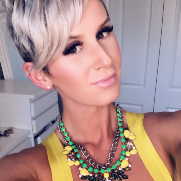 Meet your Posher, Bree - Picture 6 of 8